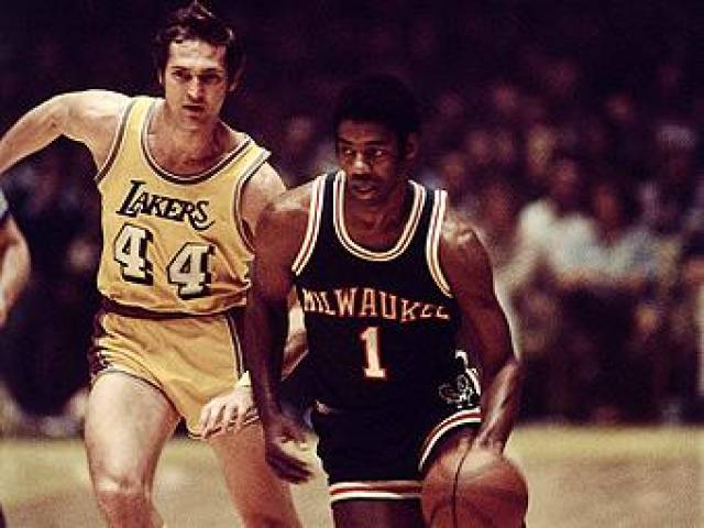 比赛中的出 比赛中的出