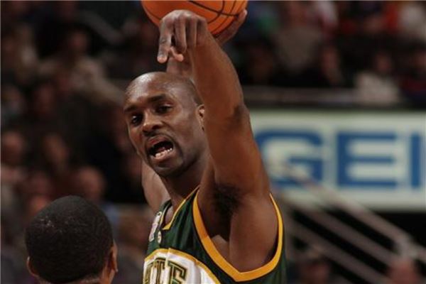 助威也为球 助威也为球