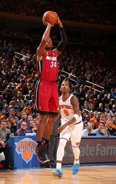 等待字母哥 等待字母哥