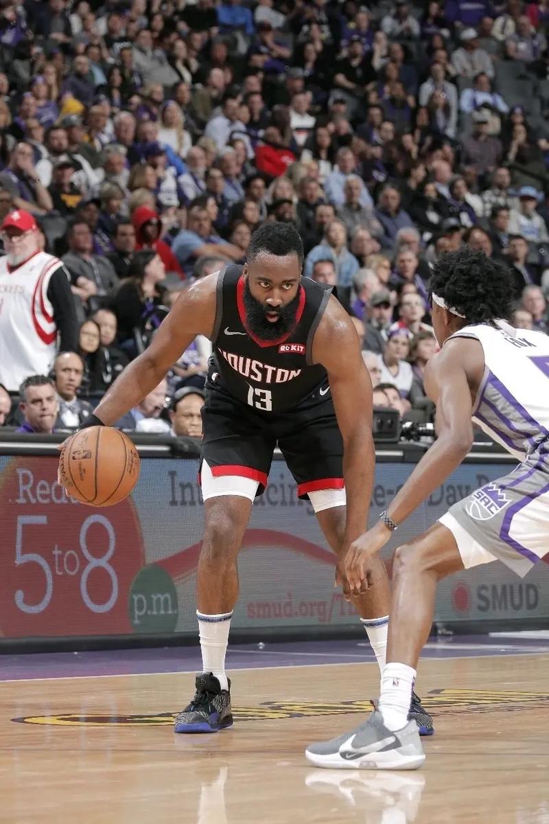 体育2022年04月06日《体育新闻》完整版