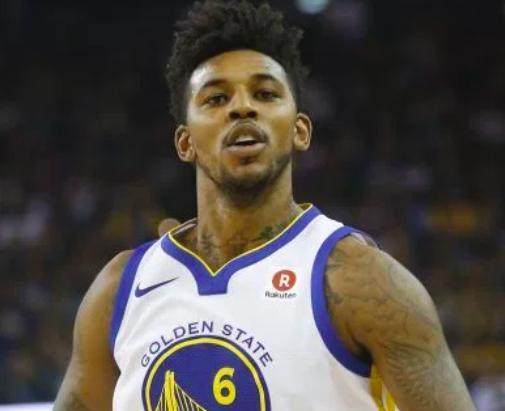 利物浦通过 利物浦通过